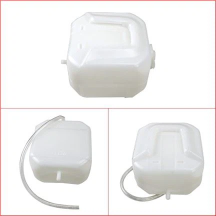 Réservoir d'eau en plastique de liquide de refroidissement utilisé pour Tcm / heli, H24C2-10201